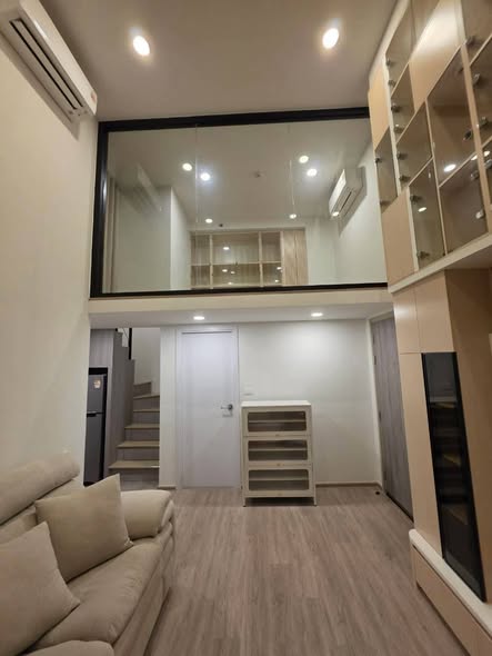 room interior of Origin Plug & Play Nonthaburi Station