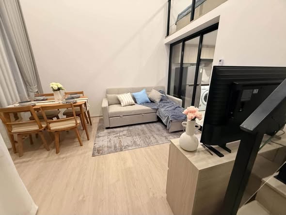 living room of Origin Plug & Play Sai Luat Station (Sale Gallery)