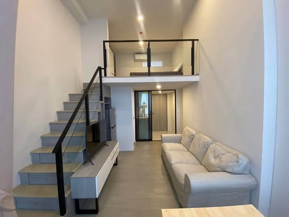 living room of Origin Plug&Play Ramkhamhaeng Triple Station