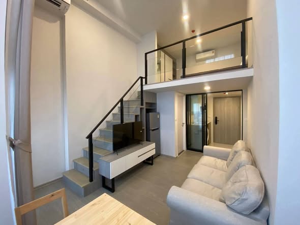 living room of Origin Plug&Play Ramkhamhaeng Triple Station