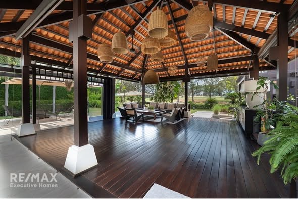 Palm Hills Golf Club & Residence