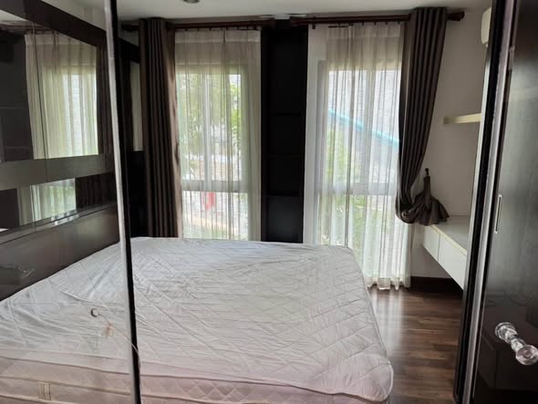 bedroom and room interior of Parc Exo Condominium |