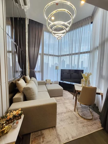 living room of Park Origin Chula-Sam Yan
