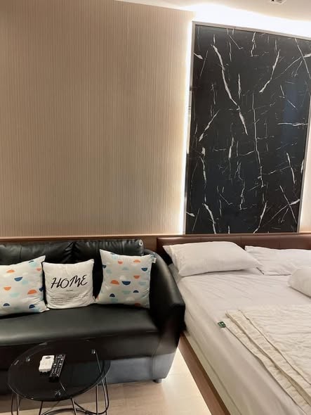 bedroom of Park Origin Phrom Phong