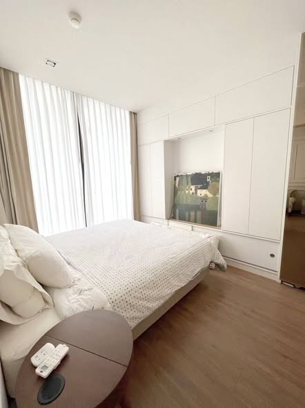 bedroom of Park Origin Phrom Phong