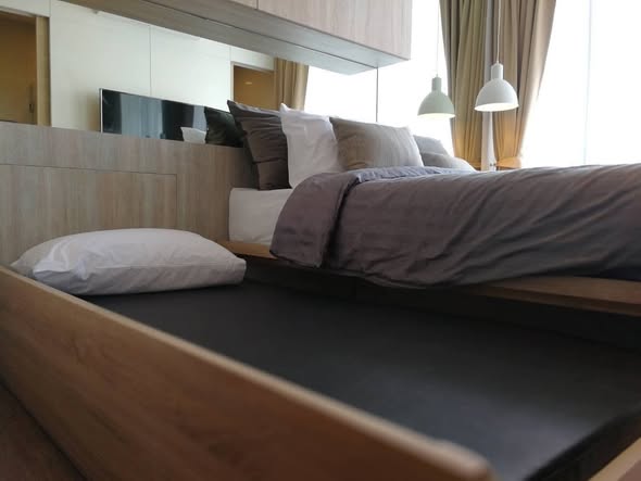 bedroom of Park Origin Phrom Phong