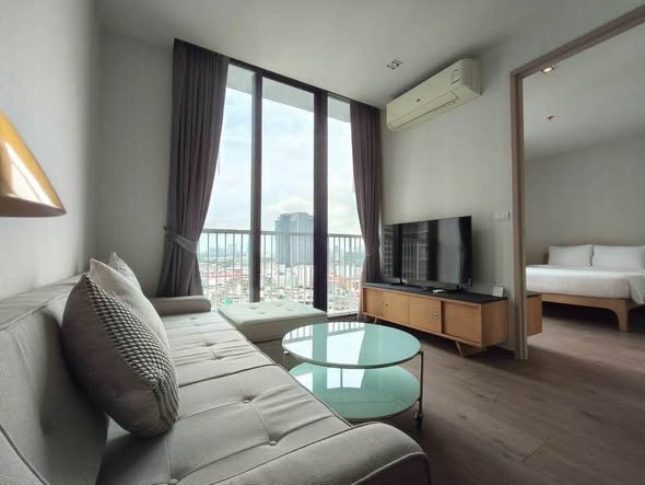 bedroom and living room of Park Origin Phrom Phong