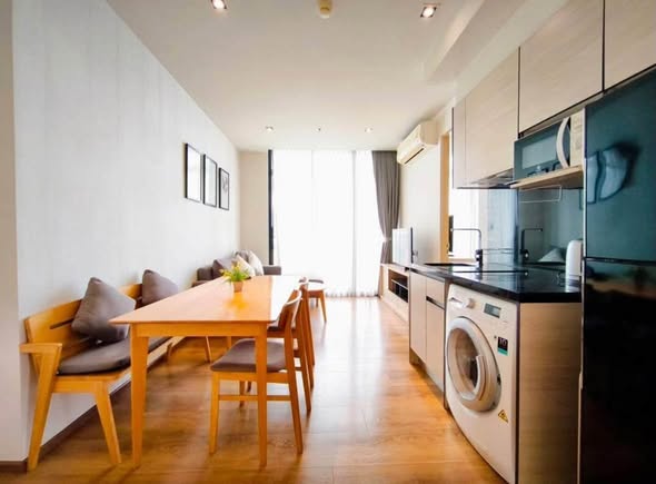 Park Origin Phrom Phong