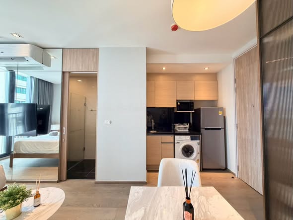 Park Origin Phrom Phong