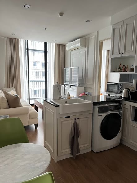 kitchen of Park Origin Phrom Phong