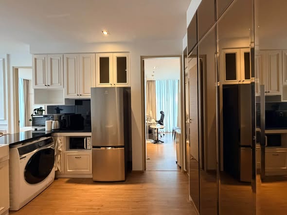 kitchen of Park Origin Phrom Phong