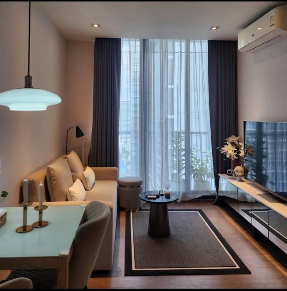 living room of Park Origin Phrom Phong