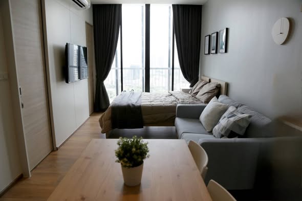 living room and bedroom of Park Origin Phrom Phong