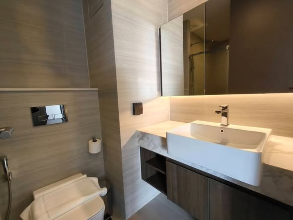 bathroom of Park​ Origin​ Thonglor