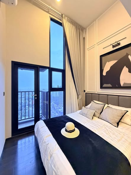 bedroom of Park​ Origin​ Thonglor