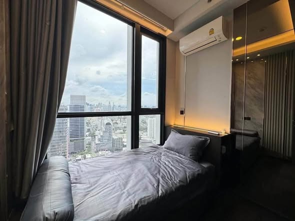 bedroom of Park​ Origin​ Thonglor