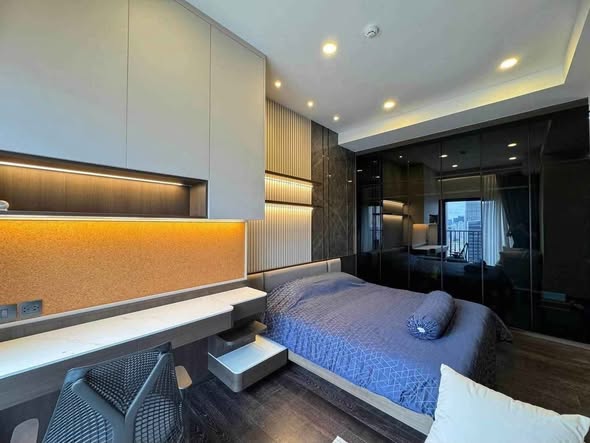 bedroom of Park​ Origin​ Thonglor