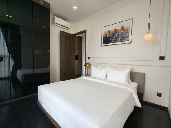 bedroom of Park​ Origin​ Thonglor