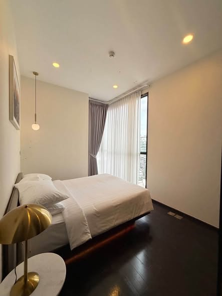 bedroom of Park​ Origin​ Thonglor
