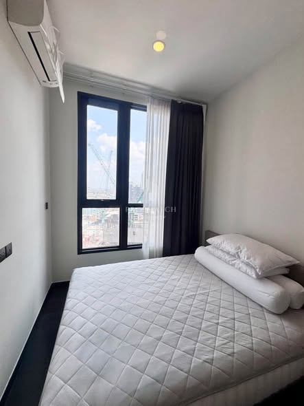 bedroom of Park​ Origin​ Thonglor