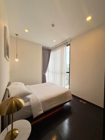 bedroom of Park​ Origin​ Thonglor