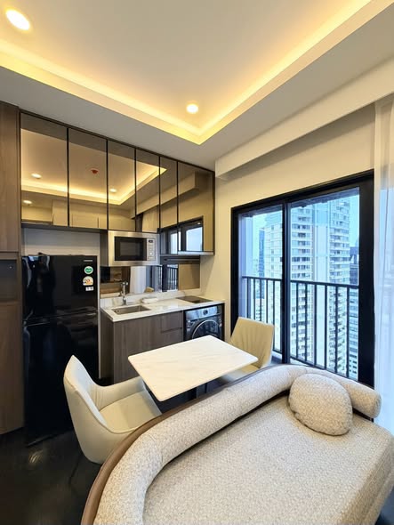 bedroom of Park​ Origin​ Thonglor