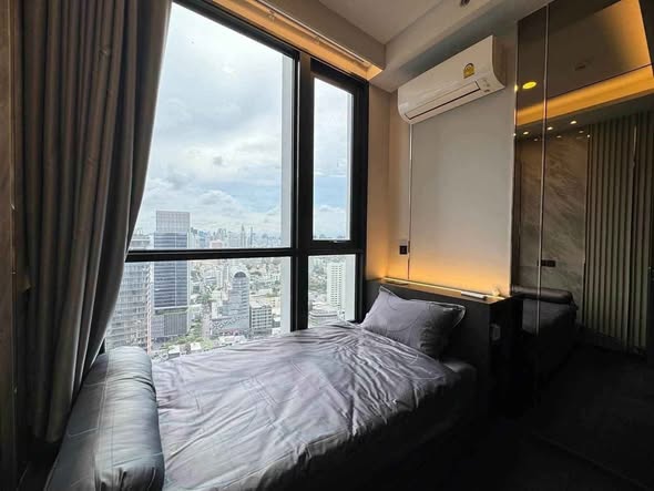 bedroom of Park​ Origin​ Thonglor