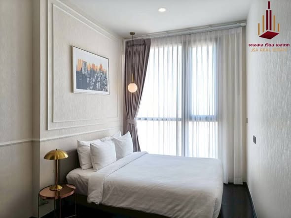 bedroom of Park​ Origin​ Thonglor