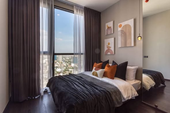 bedroom of Park​ Origin​ Thonglor