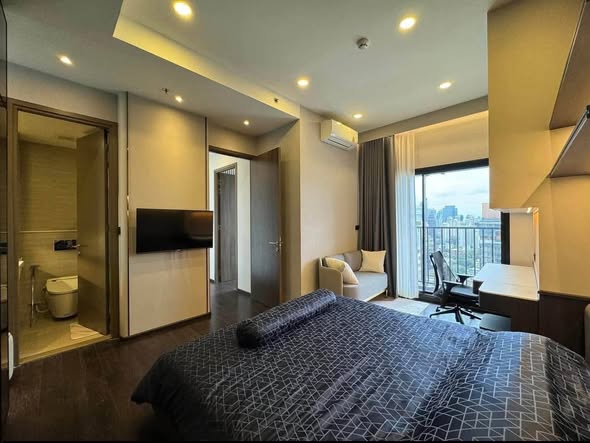 bedroom of Park​ Origin​ Thonglor