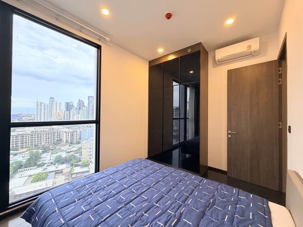 bedroom of Park​ Origin​ Thonglor