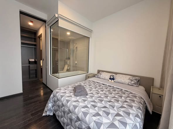 bedroom and room interior of Park​ Origin​ Thonglor