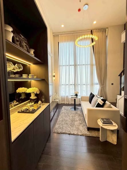Park​ Origin​ Thonglor