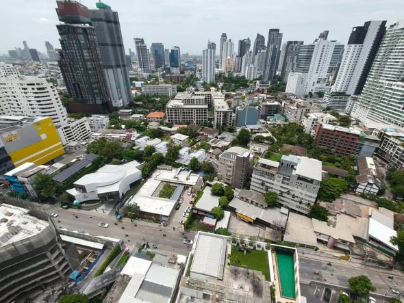 Park​ Origin​ Thonglor