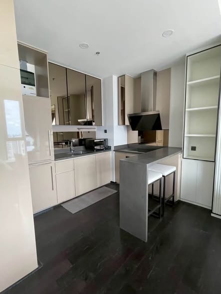 kitchen of Park​ Origin​ Thonglor