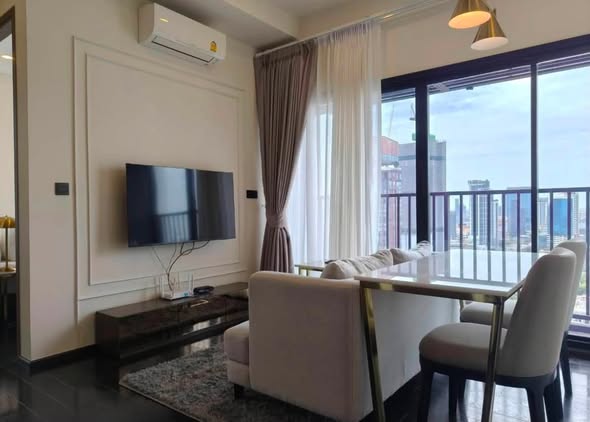 living room and bedroom of Park​ Origin​ Thonglor