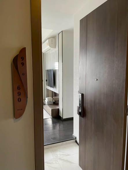 room interior of Park​ Origin​ Thonglor