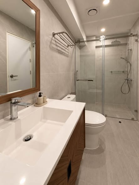 bathroom of Park Thonglor Tower