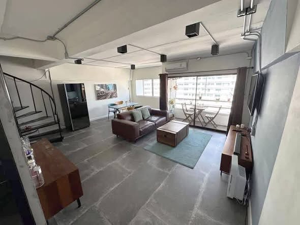 living room and room interior of Park Thonglor Tower