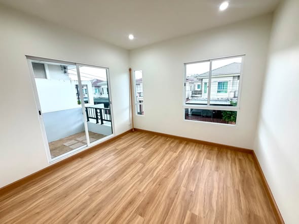 room interior of Passorn Pride Srinakarin – Namdaeng