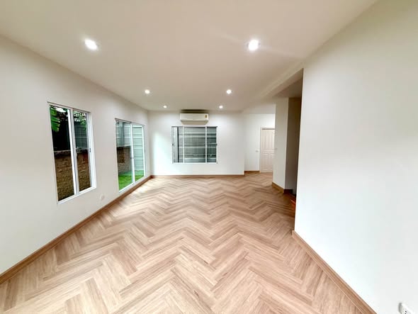 room interior of Passorn Pride Srinakarin – Namdaeng