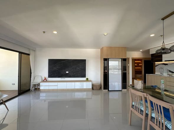living room and room interior of Pattaya Klang Center Point Condominium (PKCP)