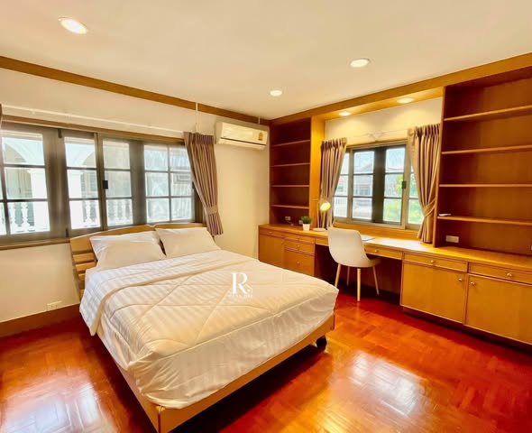 bedroom of Paw House