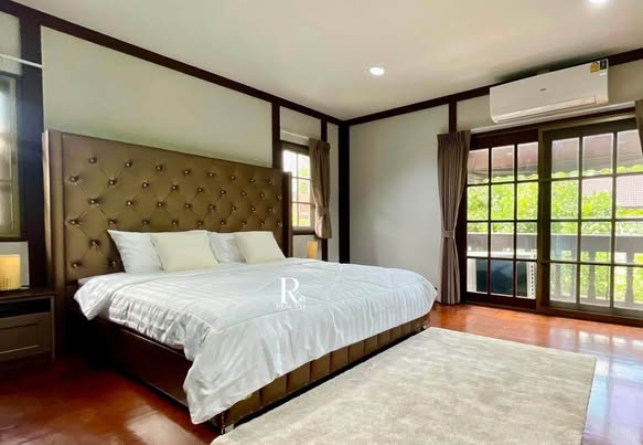 bedroom of Paw House