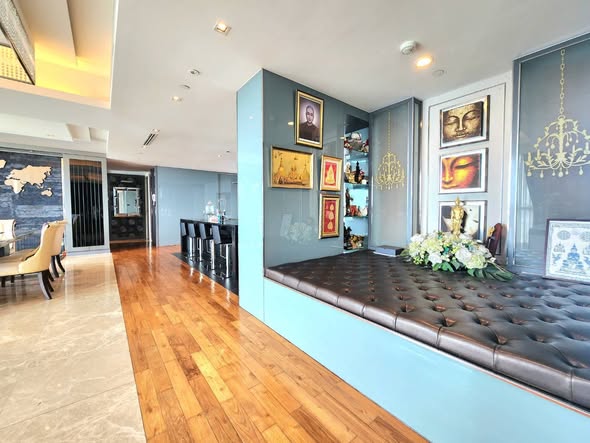 living room of Penthouse Spa