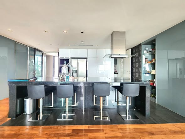 room interior and kitchen of Penthouse Spa