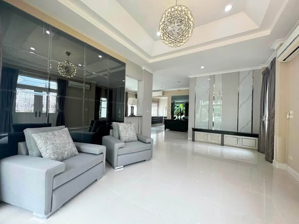 living room of Perfect Masterpiece Rama 9-Krungthep Kreetha