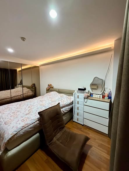 bedroom of PG Rama 9
