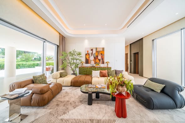 living room of Phoenix Gold Golf & Country Club