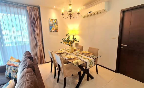 Piyathip Place Serviced Apartment